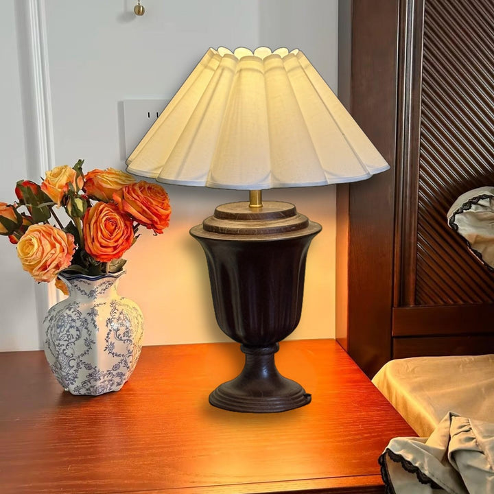 Classic Vintage Table Lamp