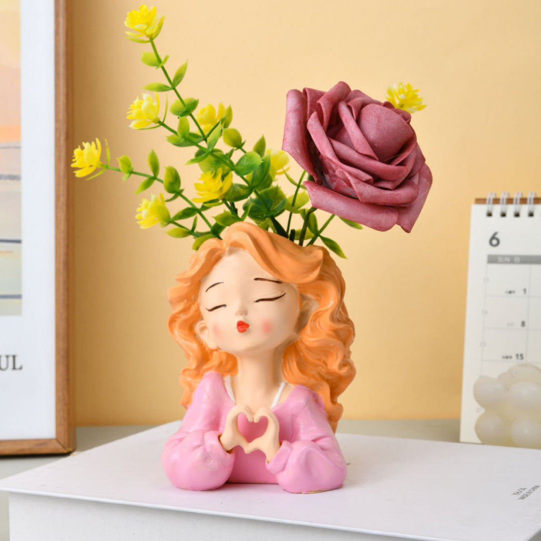 Cute Heart Gesture Figurine