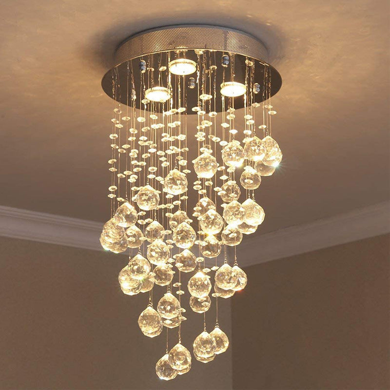 Luxurious crystal pendant chandelier