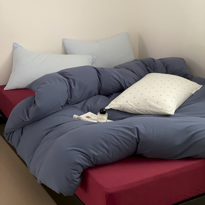 Decorative Cozy Bedding Set Avarnia