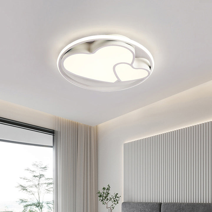 Stylish star-shaped ceiling lamp