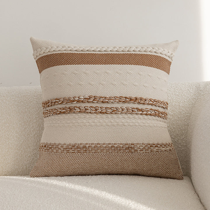 Geometric Patterned Throw Cushion