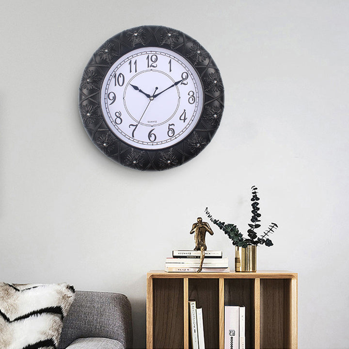 Elegant Wall Clock with Filigree Flower Design