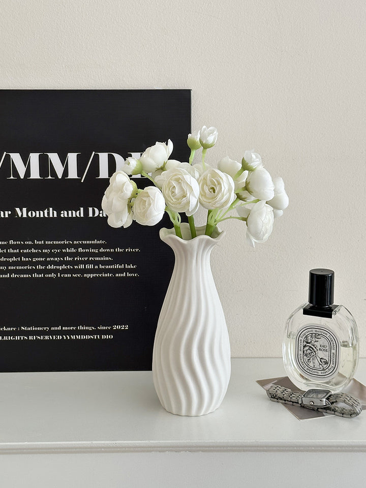 Elegant Decorative Floral Vase