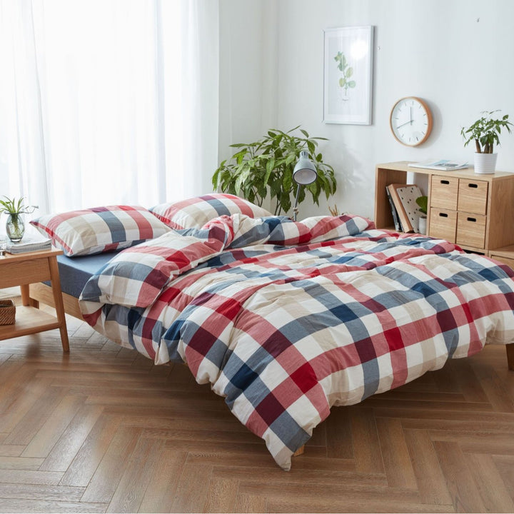 Decorative Modern Grid Pattern Bedding Set Avarnia