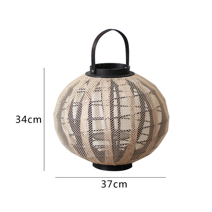 Leisurely decorative lantern