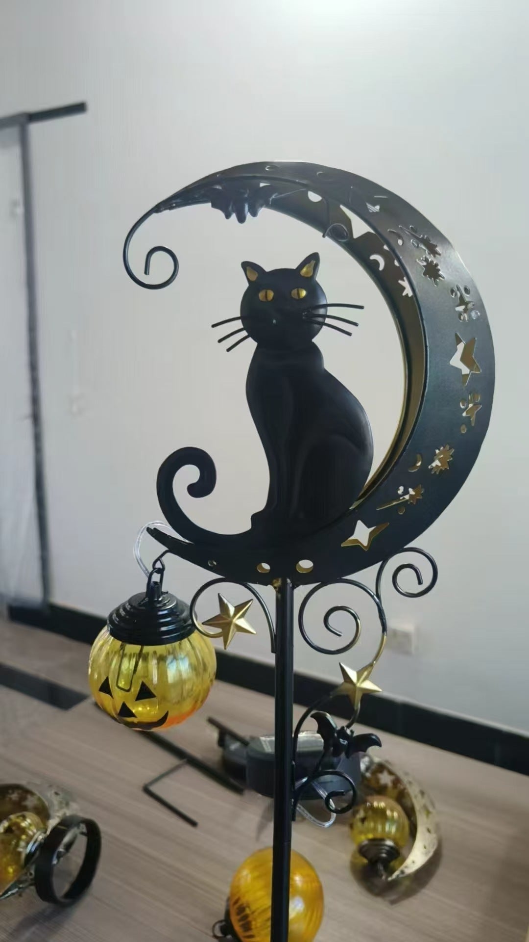 Halloween Half Moon Cat Solar Garden Lantern