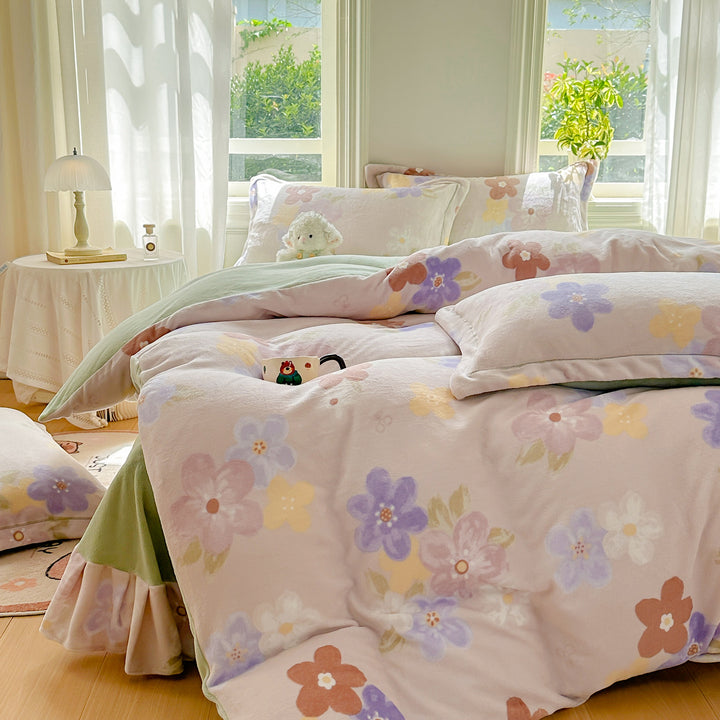 Floral Print Comforter Set