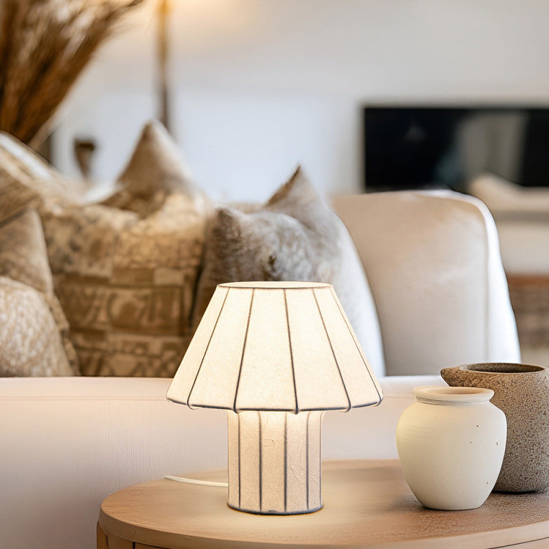 Decorative table lamp