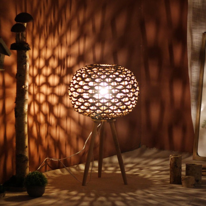 Floor lamp