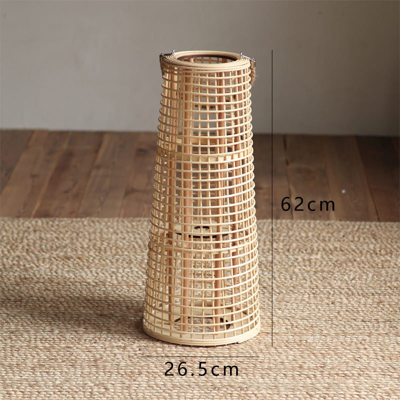 High-quality basket lamp in natural design