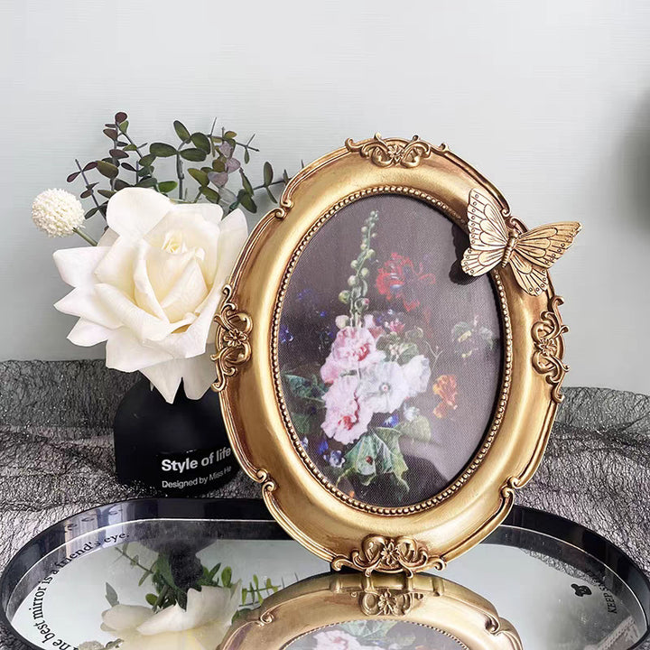 Elegant Oval Butterfly Picture Frame