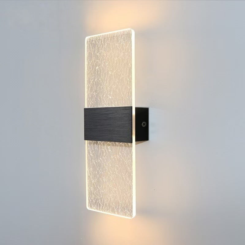 Artistic wall light fixture