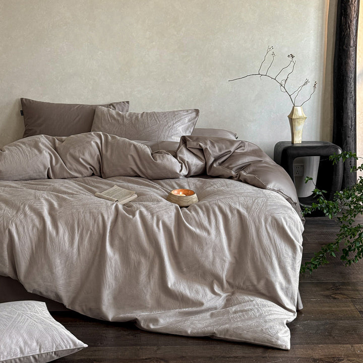 Decorative Luxury Soft Bedding Set Avarnia