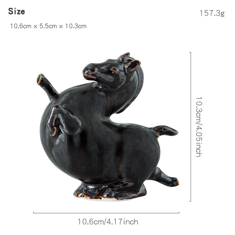 Decorative ceramic figure