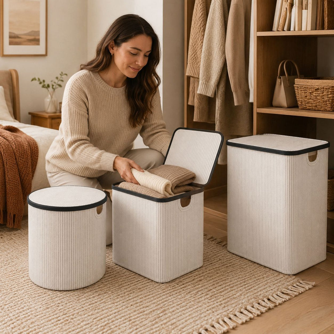 Laundry basket with lid and handles