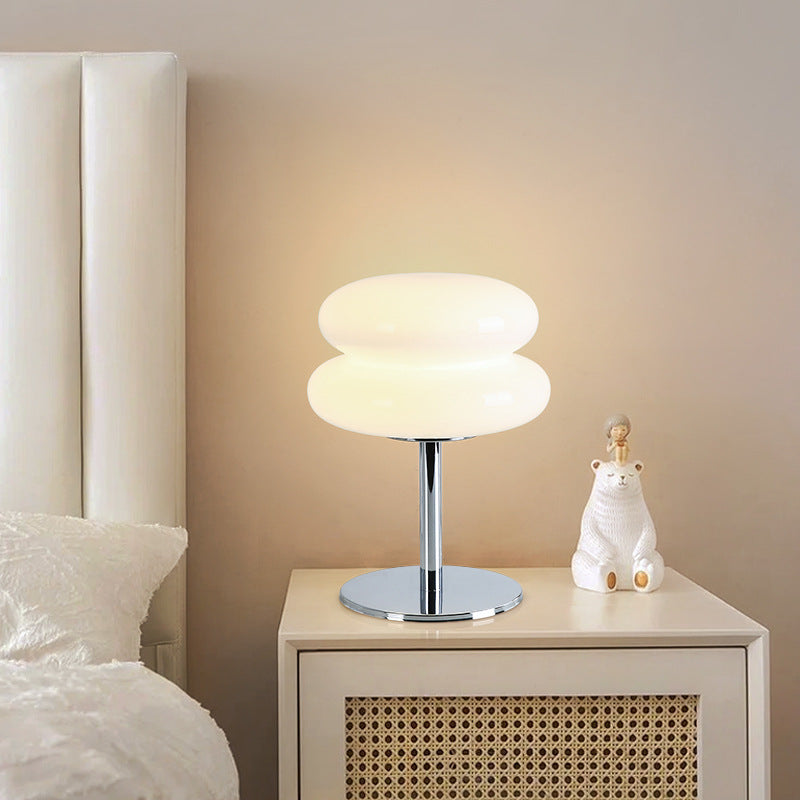 Decorative table lamp
