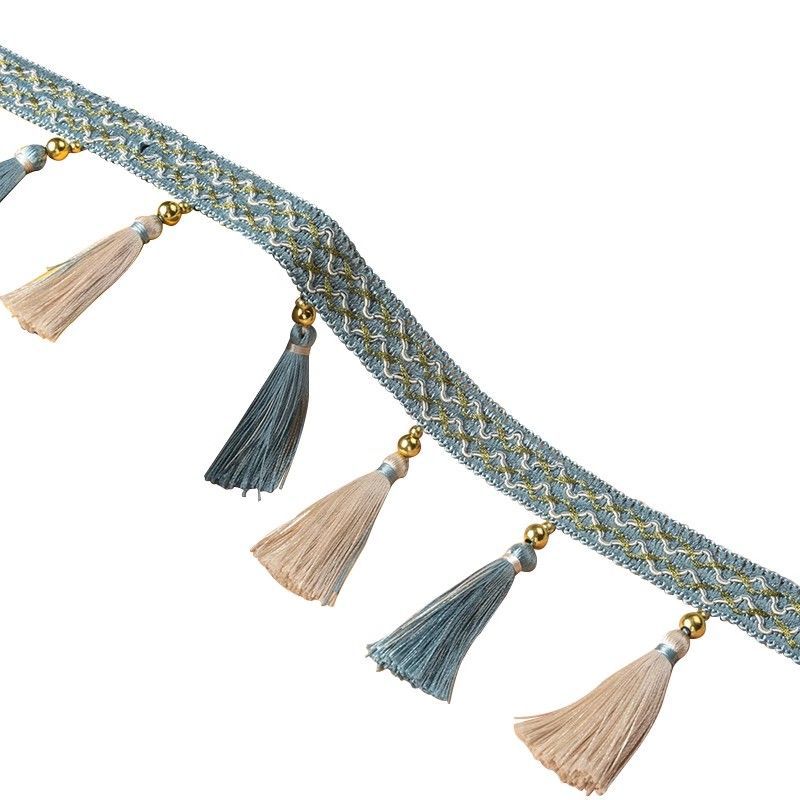Decorative tassel trim