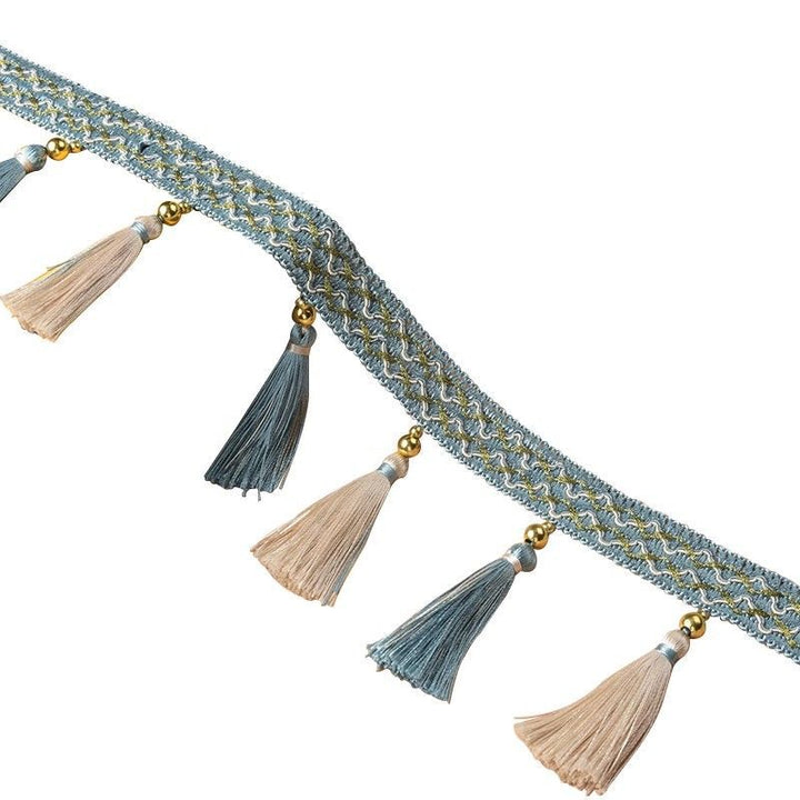 Decorative tassel trim