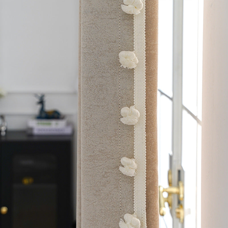 Decorative curtain trim with pompons
