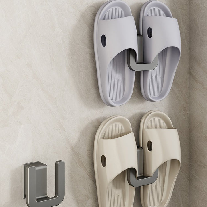Wall-mounted shoe organizer with easily accessible holder