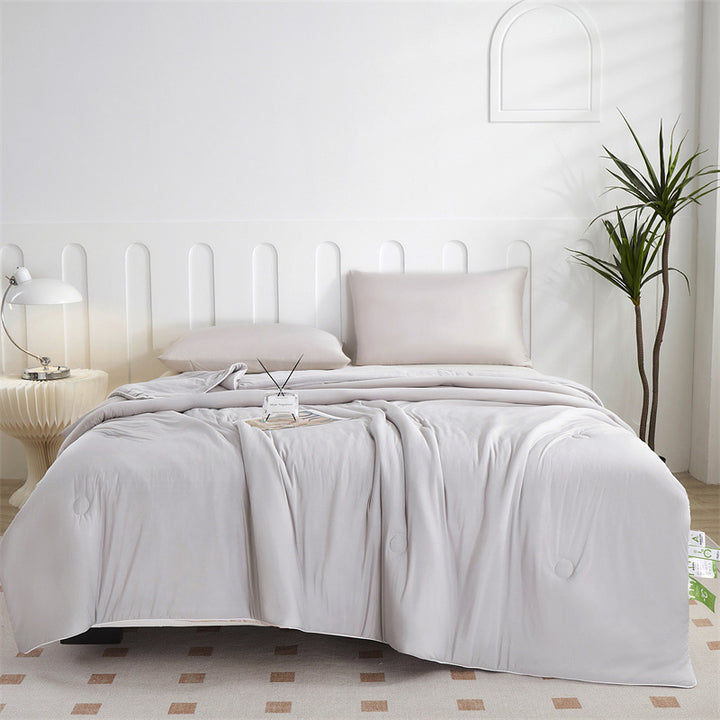 Decorative Versatile Reversible Comforter Set Avarnia