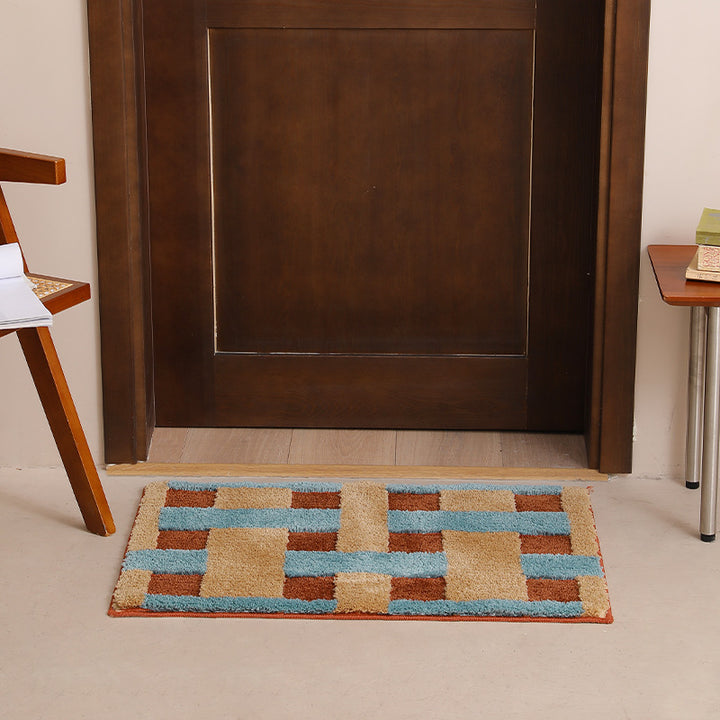 non-slip microfiber entrance mat with high pile and geometric pattern