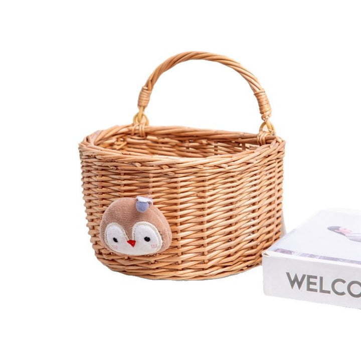 Funny storage basket with animal motif