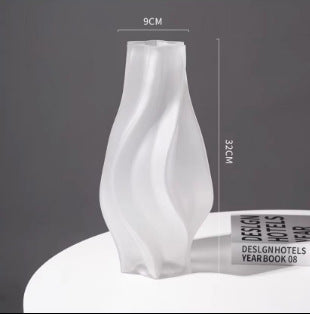 Elegant Flowing Design Vase