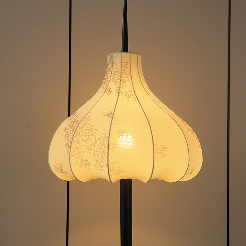Decorative floor lamp