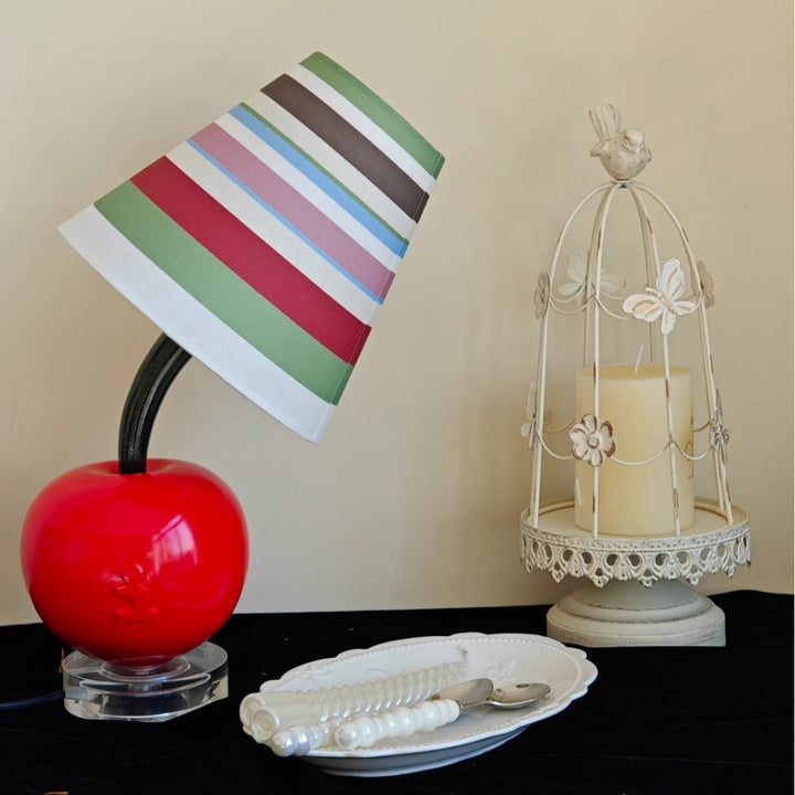 Decorative table lamp