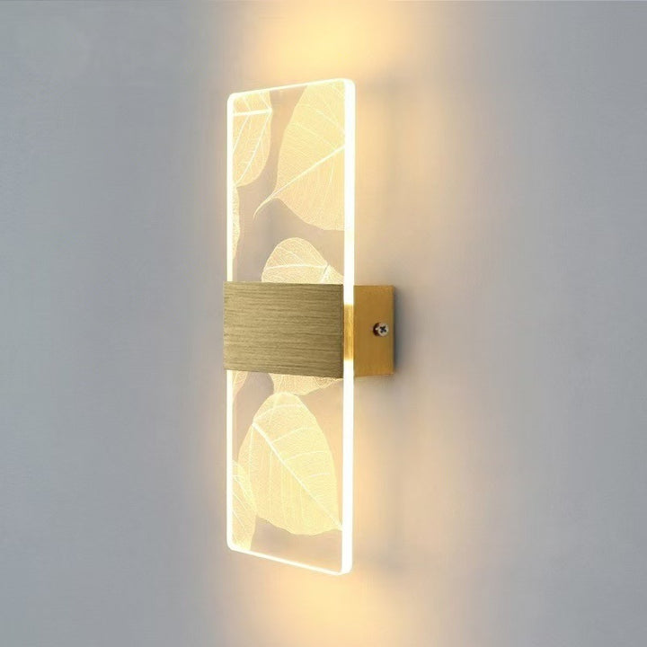Artistic wall light fixture
