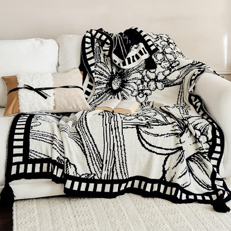 Cozy Floral Print Throw Blanket