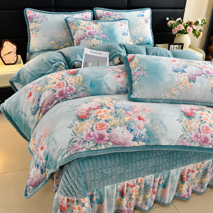 Luxurious Floral Embroidered Bedding Set
