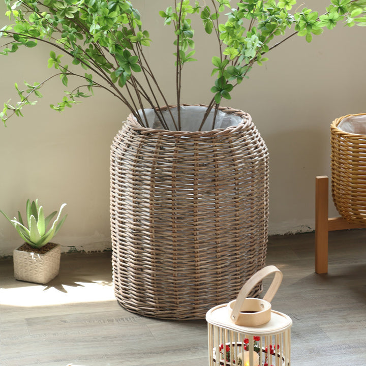 Rustic wicker basket