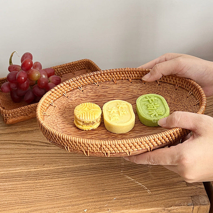 Handcrafted decoration basket in natural design