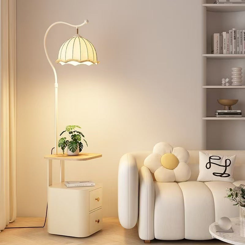 Decorative table lamp