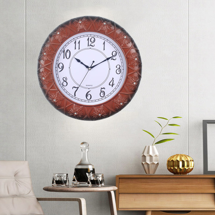 Elegant Wall Clock with Filigree Flower Design