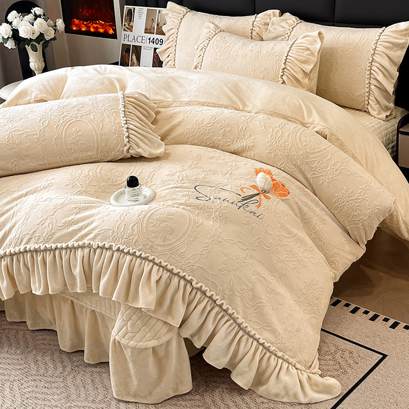 Luxurious Embroidered Bedding Set