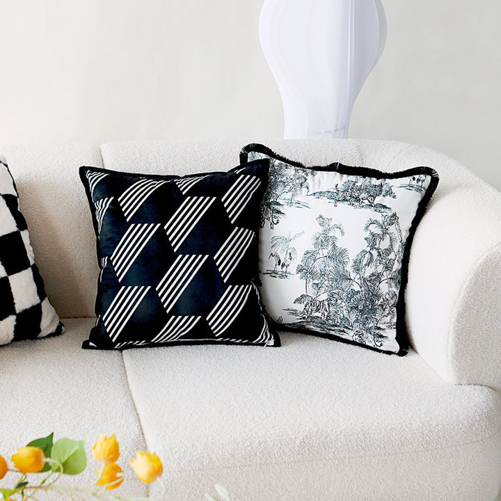 Houndstooth Pattern Decorative Accent Pillow