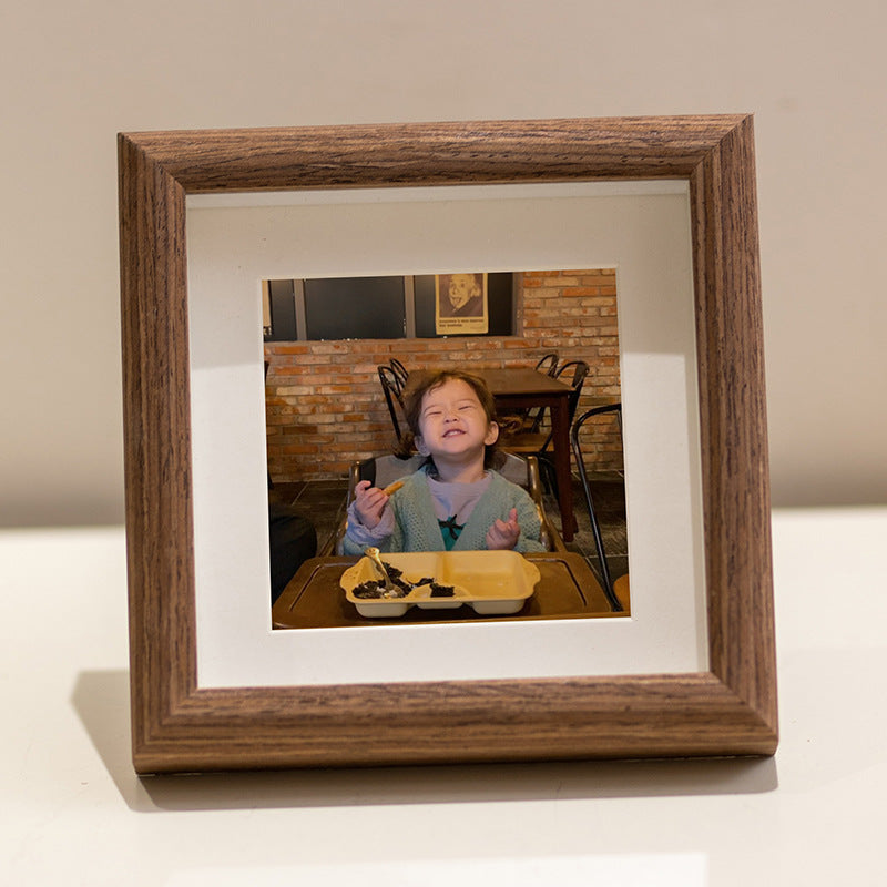 Modern Minimalist Photo Frame
