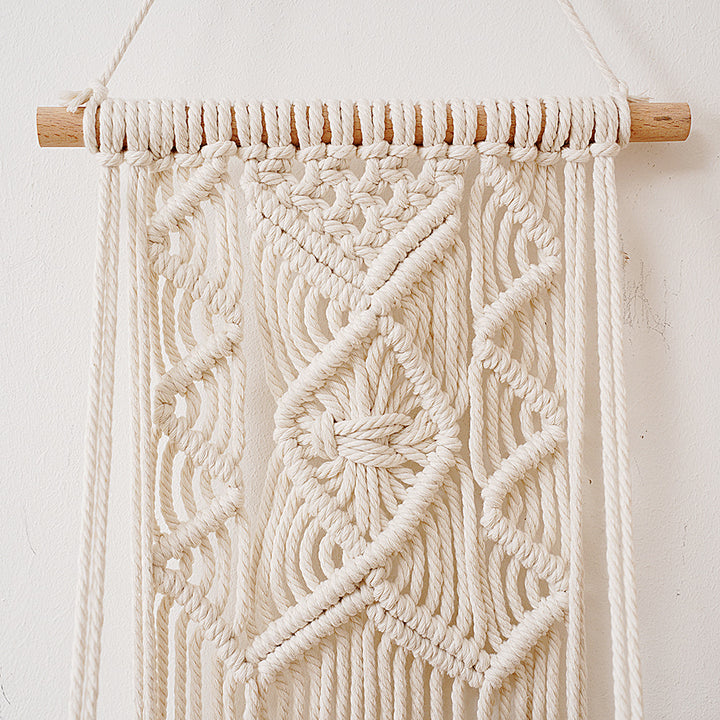 Macramé Wall Hanging Planter Shelf