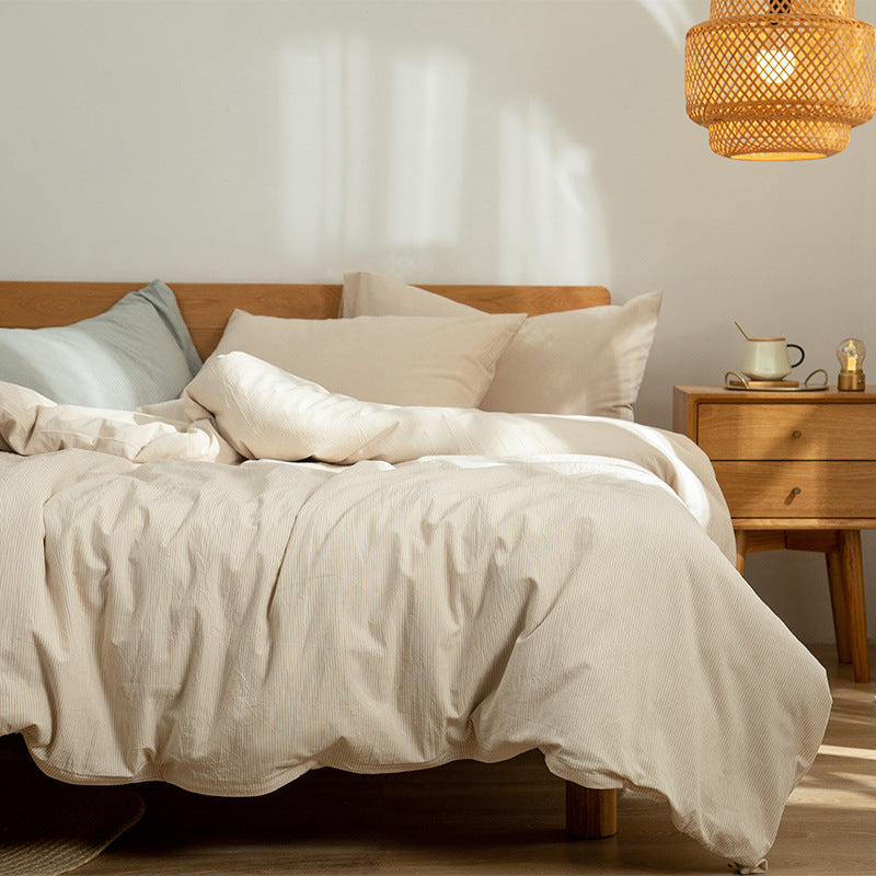 Decorative Elegant Striped Bed Linen Set Avarnia