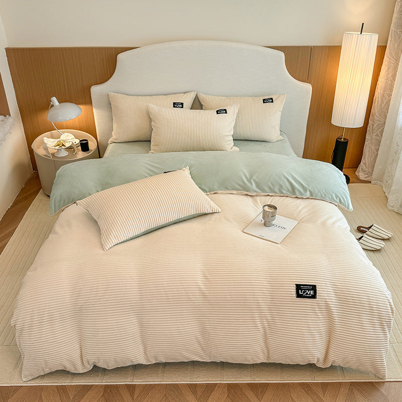 Plush Ribbed Comforter Set