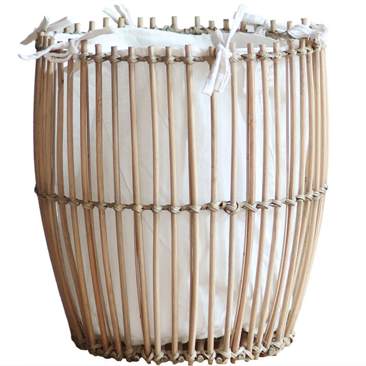 Basket with cotton lining