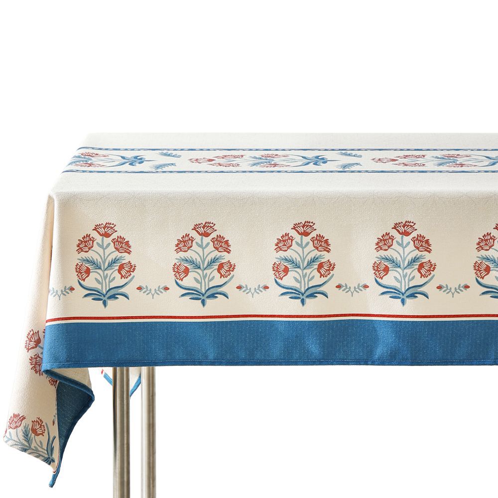 Water-repellent rectangular tablecloth with paisley pattern and coated cotton look
