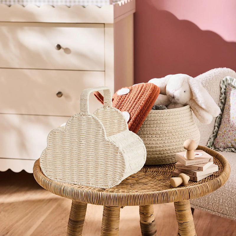 Cloud-shaped storage basket