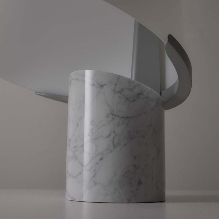 Contemporary cone table lamp