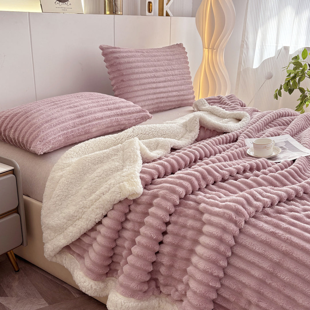 Luxurious Textured Throw Blanket