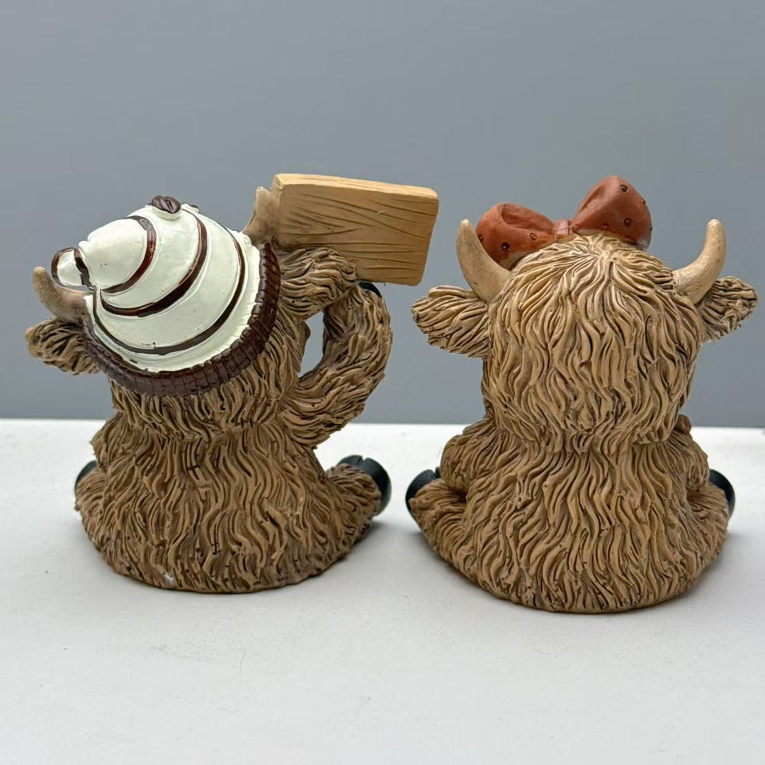Decorative Highland Cattle Coffee Figure
